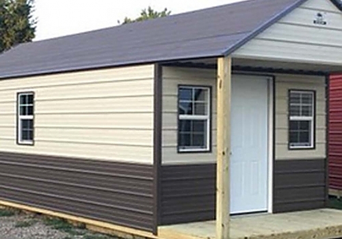 Side angle view of brown cabin | Denton, TX